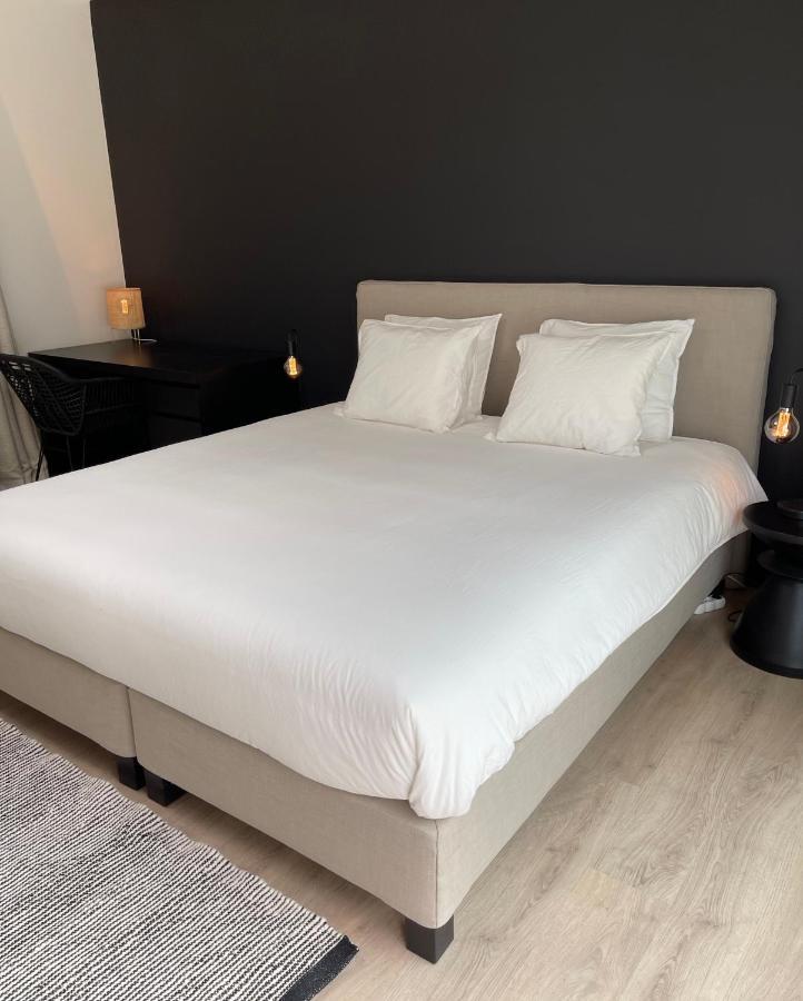 Unique Luxury Apartment With Cosy Garden! Гент Экстерьер фото